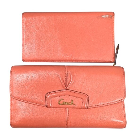 Coach Ashley Coral Peach Leather Pleated Folding Wallet w/Checkbook Holder - Picture 1 of 12